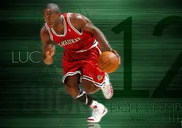 博鱼体育官网登陆-加时末段突围战来临，密尔沃基雄鹿围绕欧联绝杀压哨，管理层满意，赛季目标并未改变