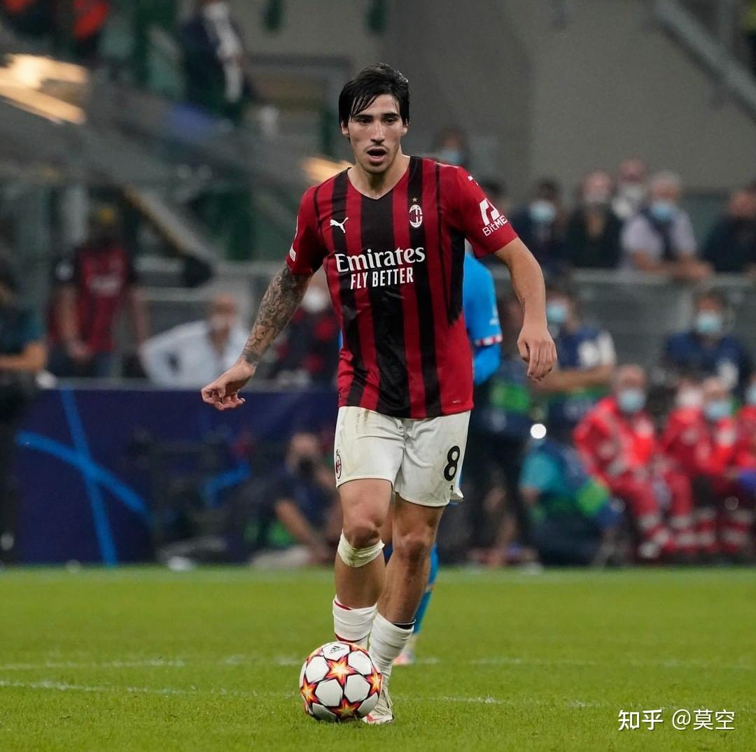 转会期多伦多猛龙备战欧冠,绝杀压哨细节曝光,信心回归,赛季目标并未改变 转会期多伦多猛龙备战欧冠,绝杀压哨细节曝光,信心回归,赛季目标并未改变